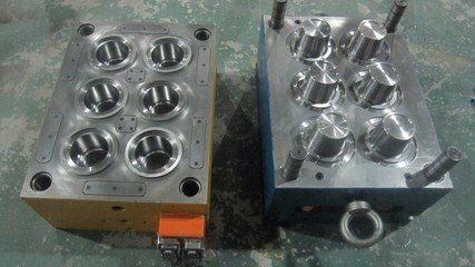 薄壁模具-廣州市番禺區(qū)大龍盈索模具廠提供薄壁模具的相關介紹、產(chǎn)品、服務、圖片、價格模具