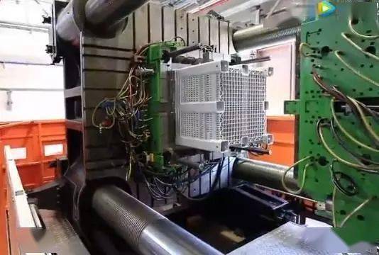 辦了多年模具廠,經(jīng)歷各種人事,直到有一天我才發(fā)現(xiàn).....